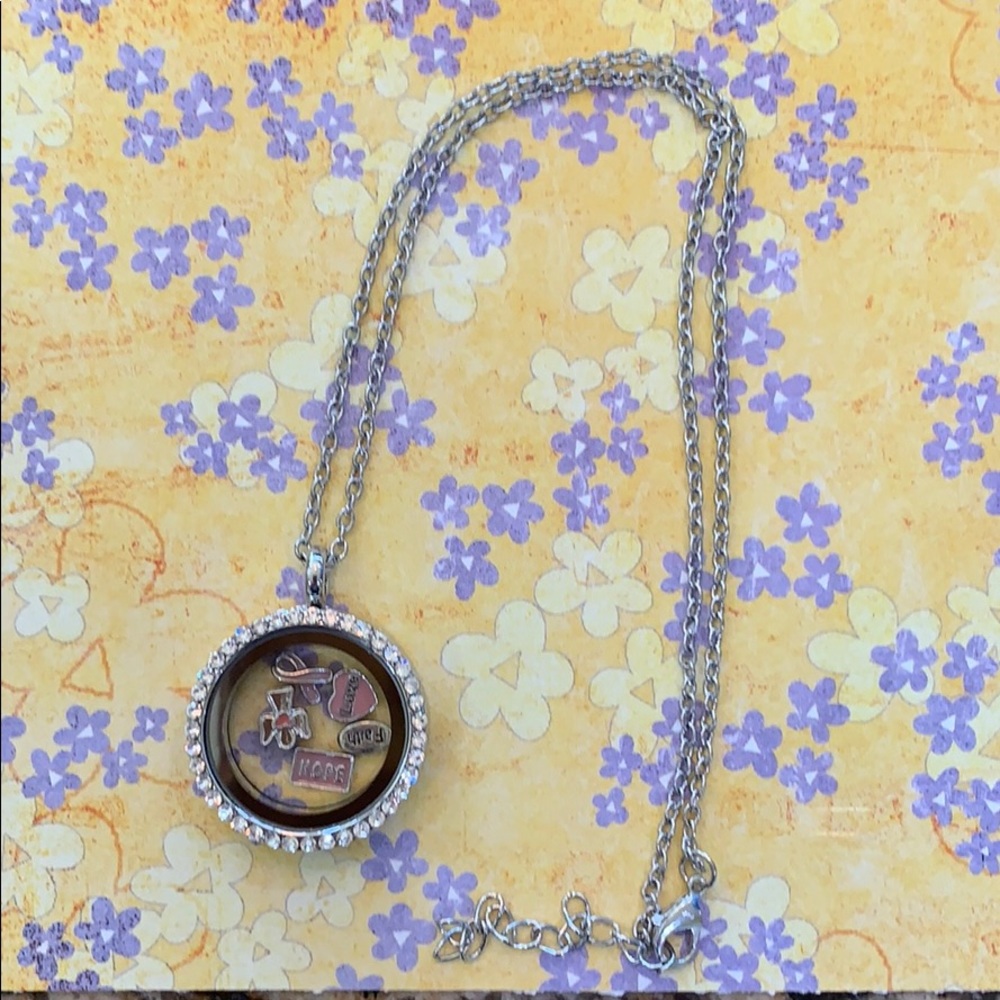 Faith locket